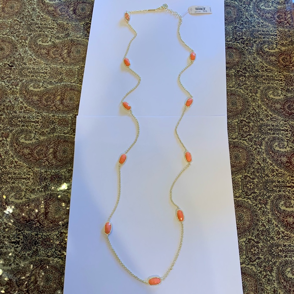 Kendra Scott Beautiful necklace